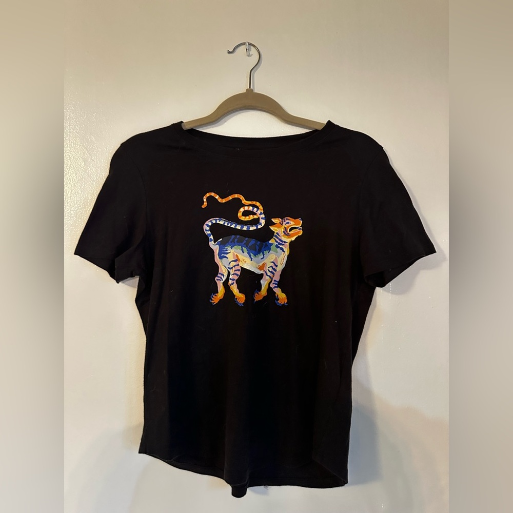 Anthropologie graphic tee